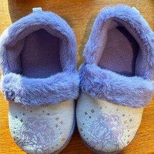 Disney Frozen Kids Slippers NWOT